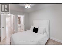 Bedroom 3 - 31 Grove Park Crescent, Toronto, ON M2J2C7 Photo 7