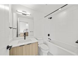 627 20769 Fraser Highway, Langley, BC V3A4G4 Photo 8