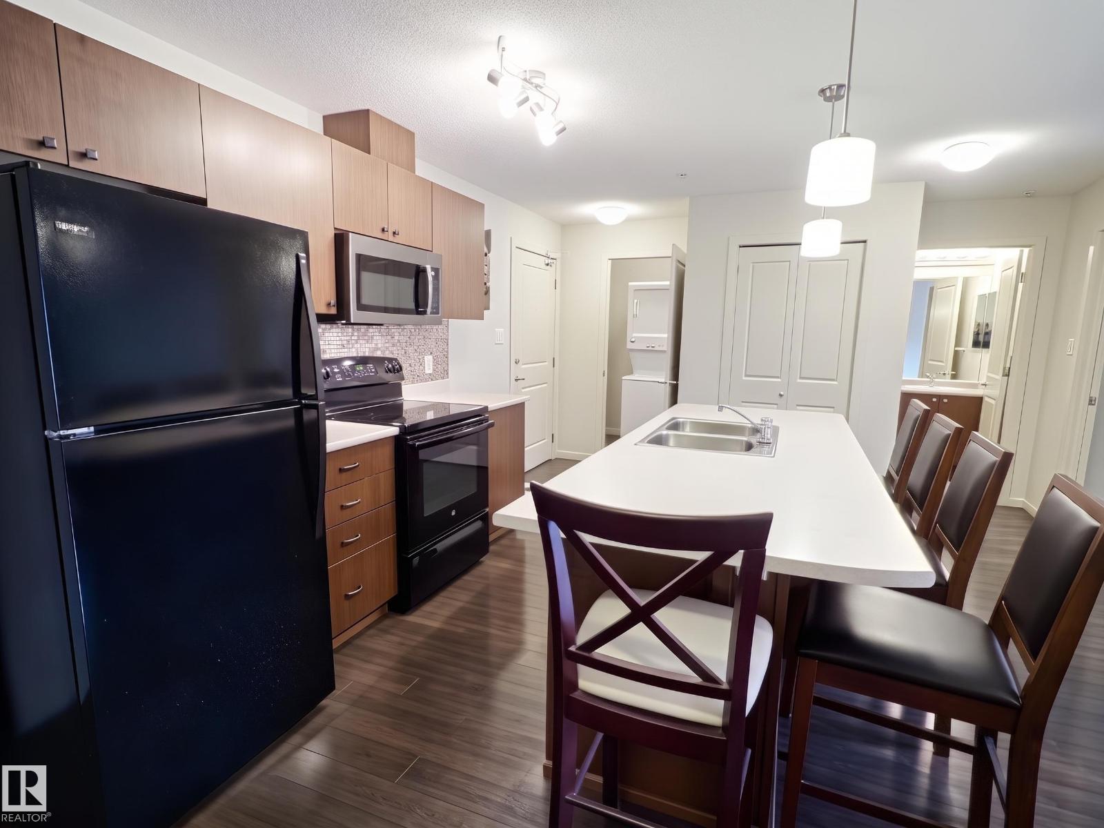 Photo of #106 508 Albany WY NW, Edmonton