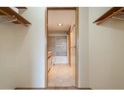 209 2567 Victoria Street, Abbotsford, BC V2T2T4 Photo 9
