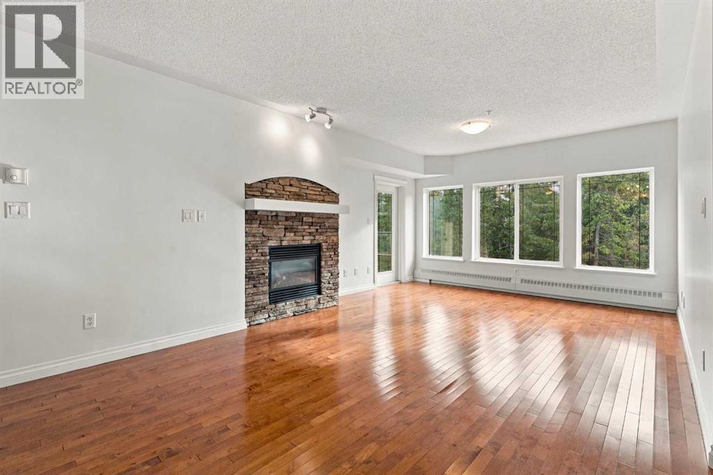 305, 30 Discovery Ridge Close SW - photo 3