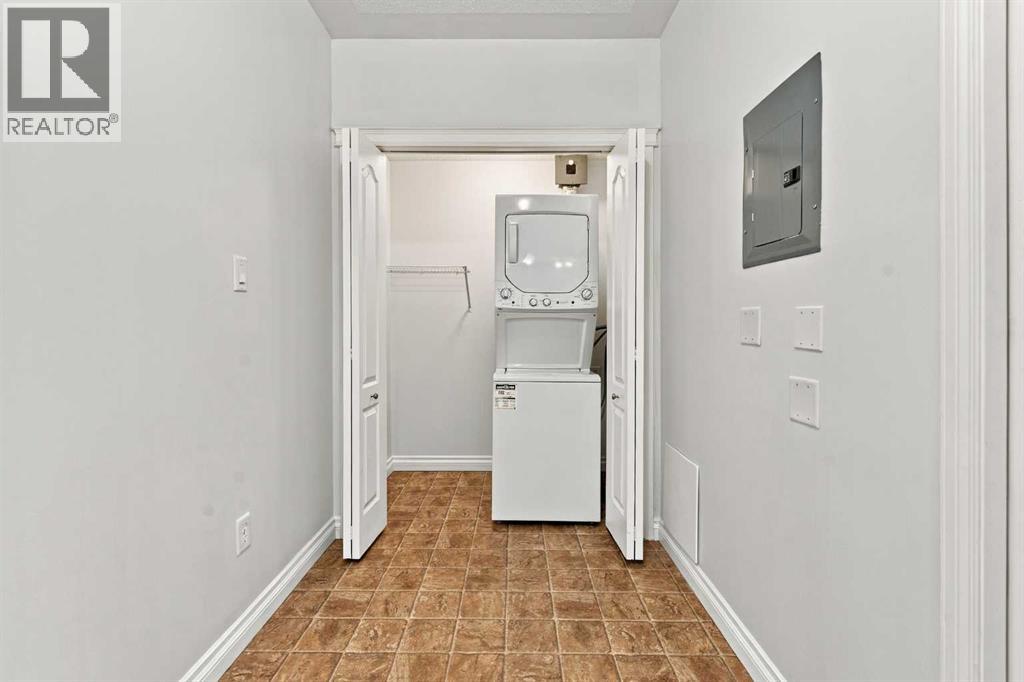 305, 30 Discovery Ridge Close SW - photo 24