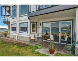 104 87 Island Hwy S, Campbell River, BC V9W1A2 Photo 11