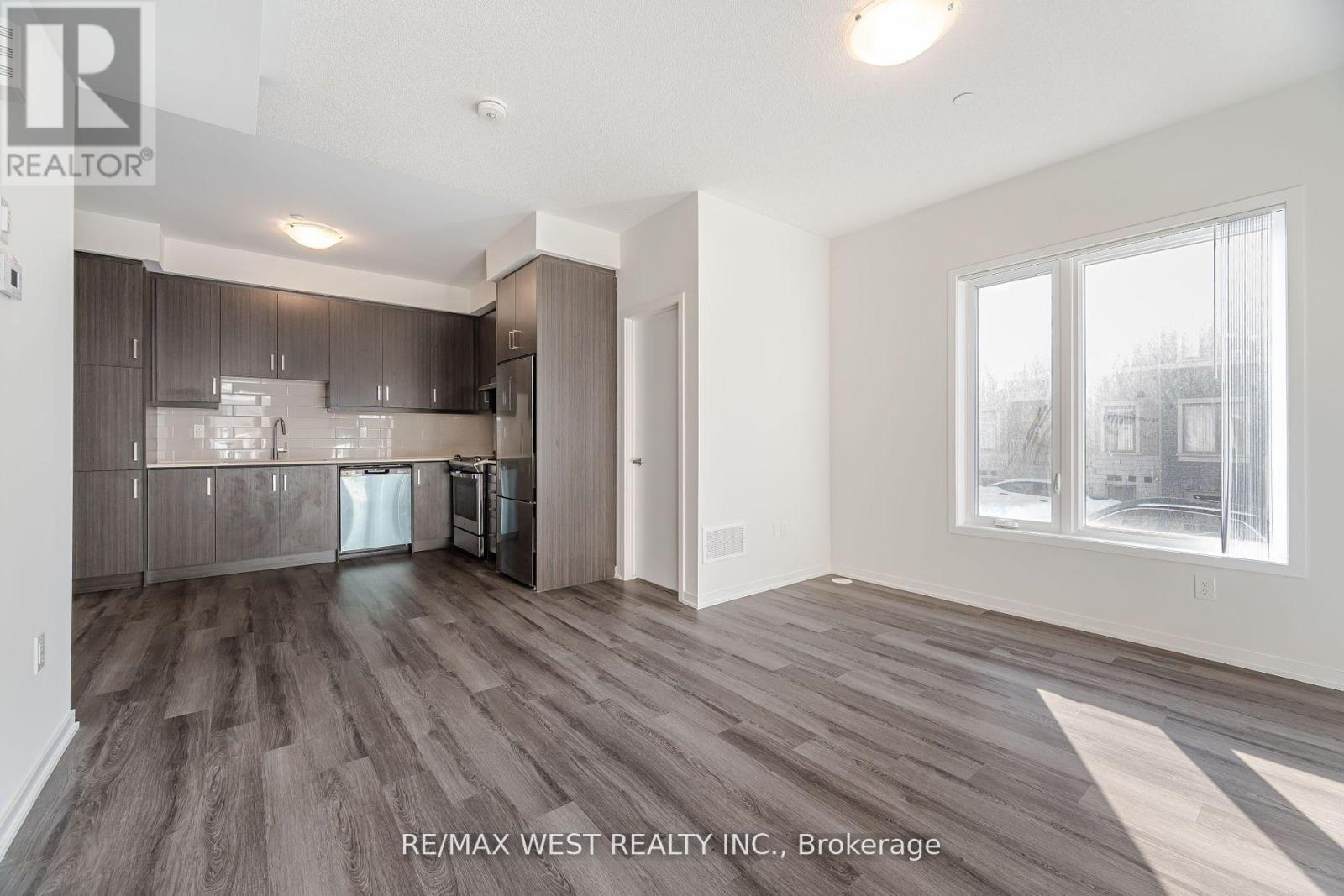 195 - 141 HONEYCRISP CRESCENT, Vaughan (Concord) — photo 11