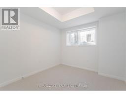 195 - 141 Honeycrisp Crescent, Vaughan, ON L4K5Z8 Photo 24