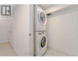 195 - 141 Honeycrisp Crescent, Vaughan, ON L4K5Z8 Photo 27