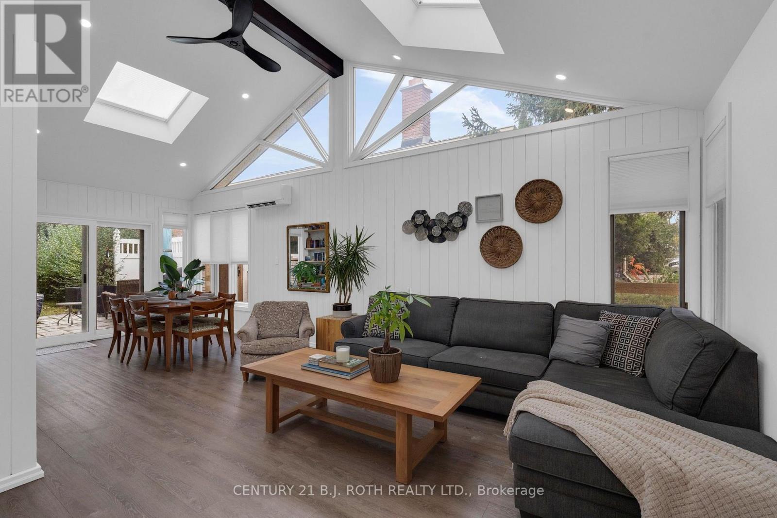 254 Grove Street East, Barrie, ON photo 16