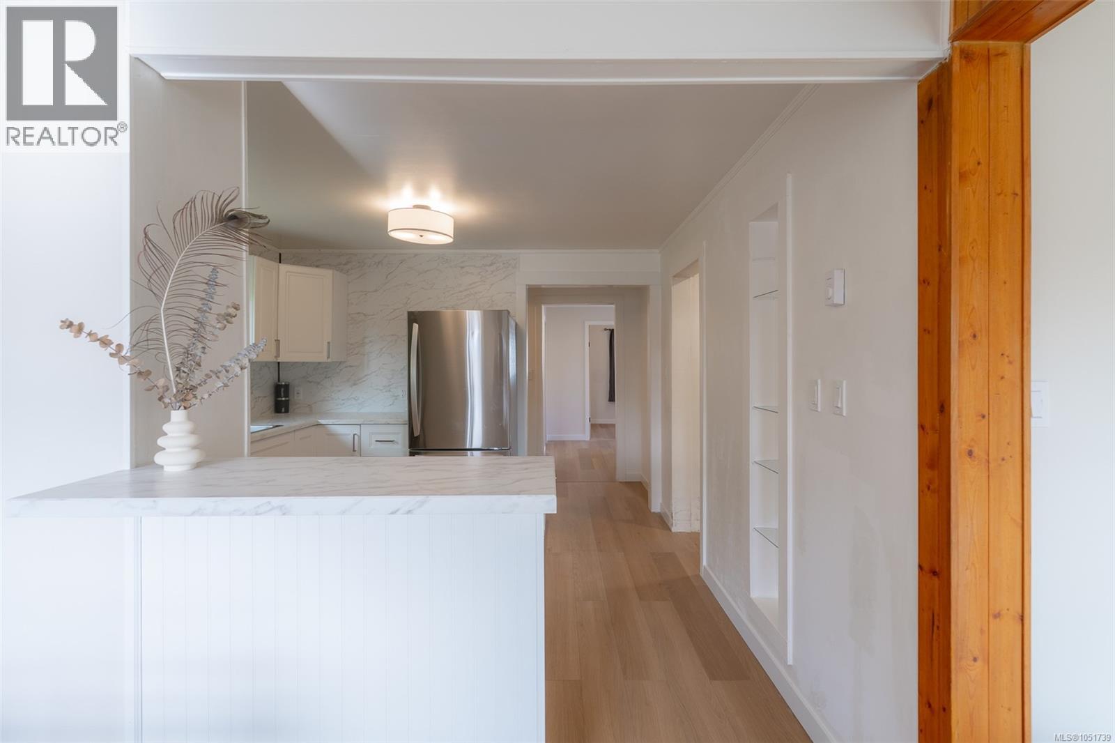 4533 Lathom Rd - 9