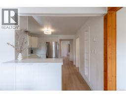 4533 Lathom Rd, Port Alberni, BC V9Y5S8 Photo 9