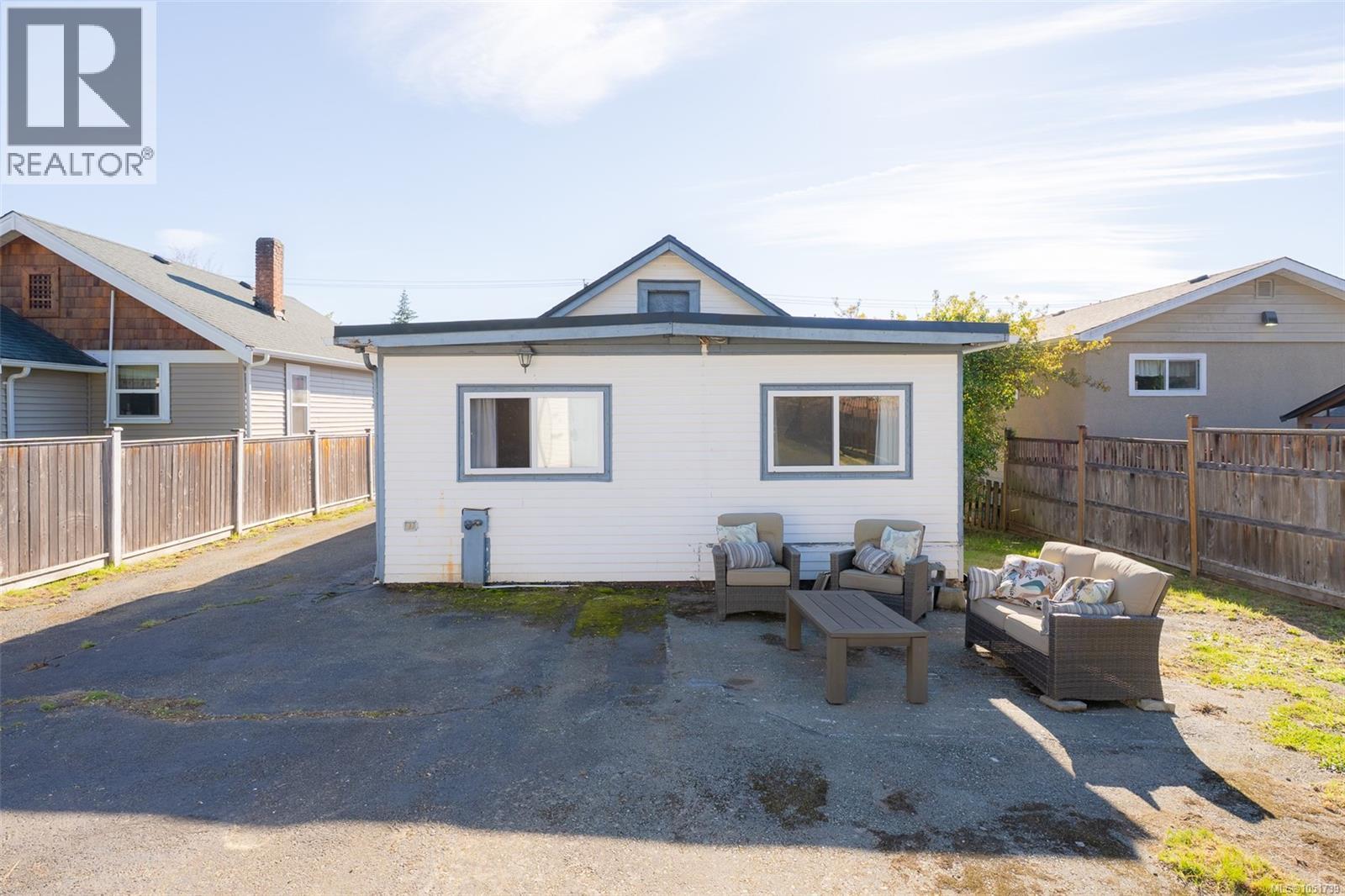 4533 Lathom Rd - 28