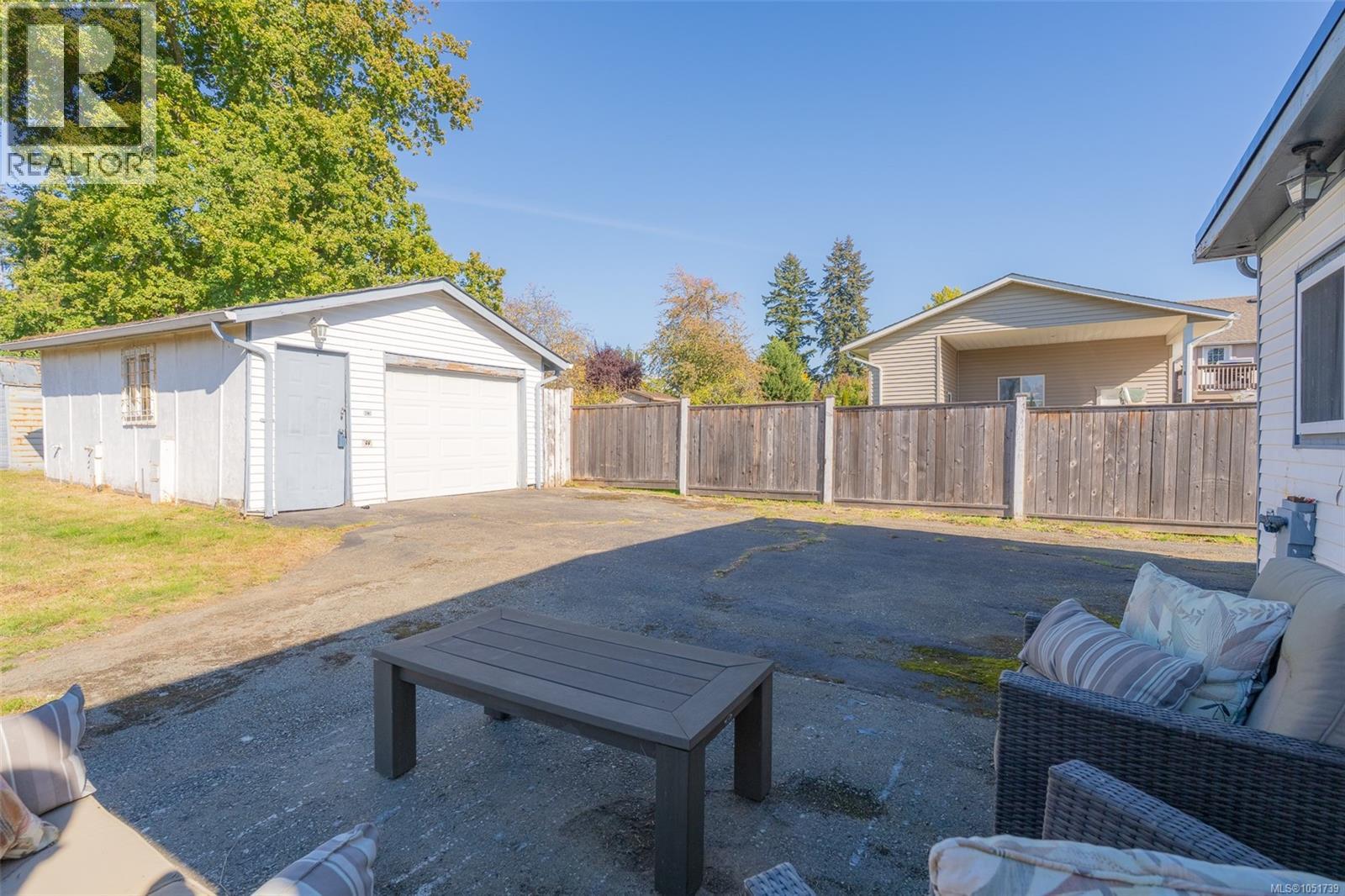 4533 Lathom Rd - 24