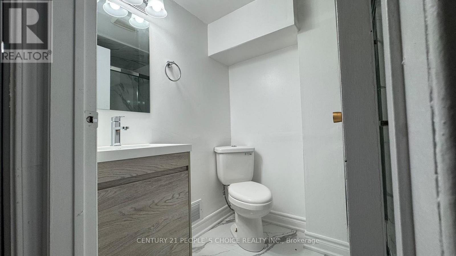10 Juliana Square — photo 21