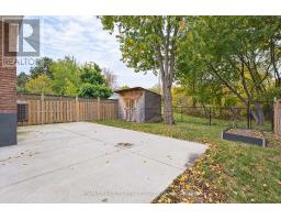 2429 Overton Drive, Burlington, ON L7P4B6 Photo 28