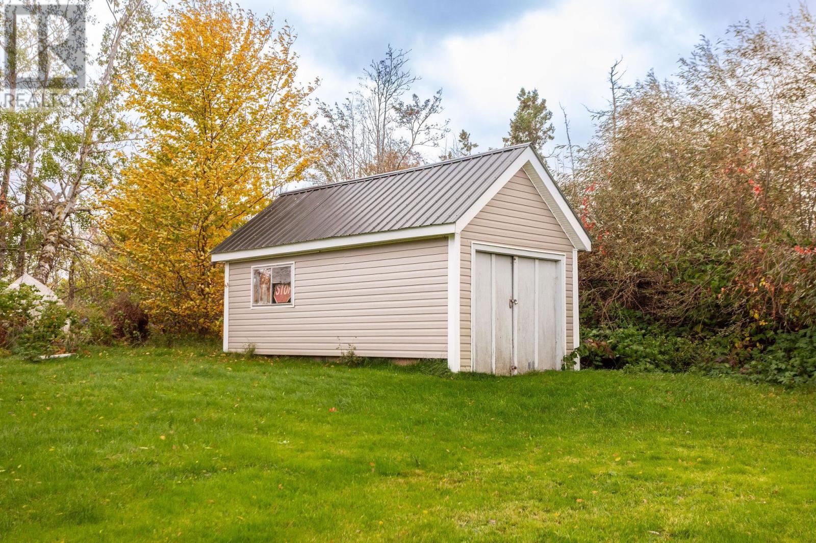 1953 HEATHERDALE Road - 28