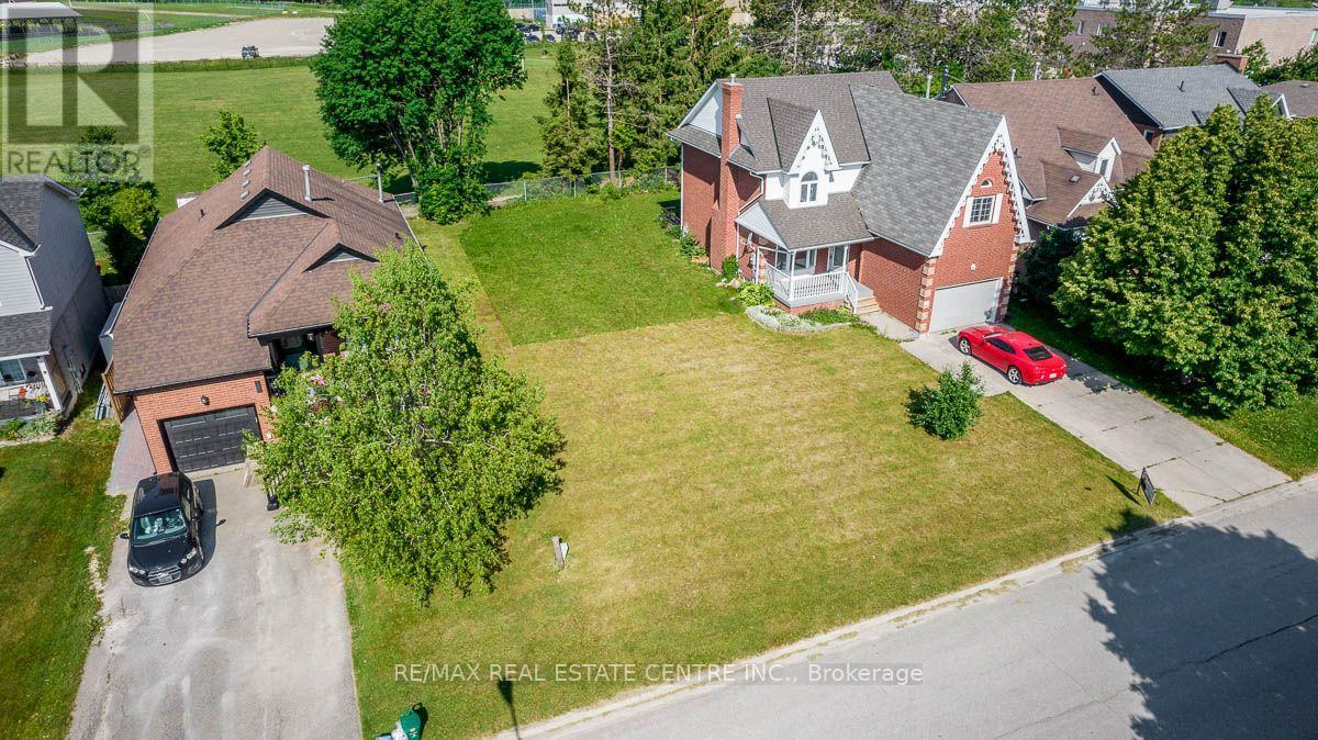 544 PARK AVENUE, Shelburne — photo 3