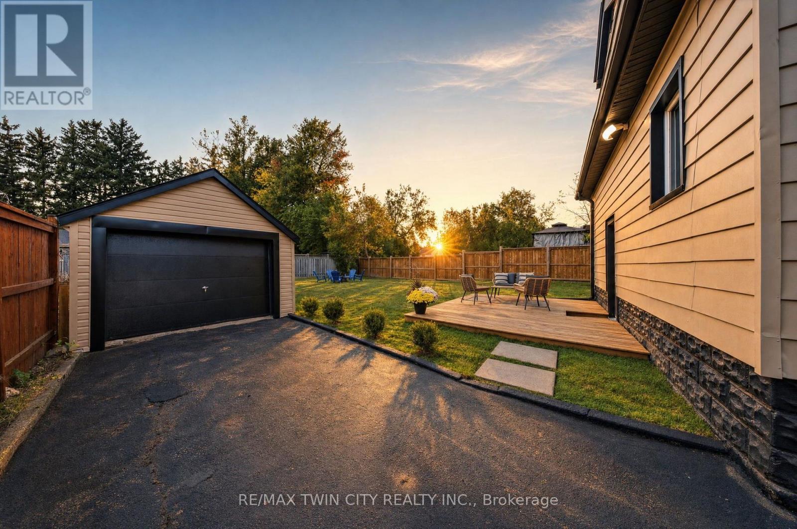 24 Park Road North, Brantford, ON photo 27