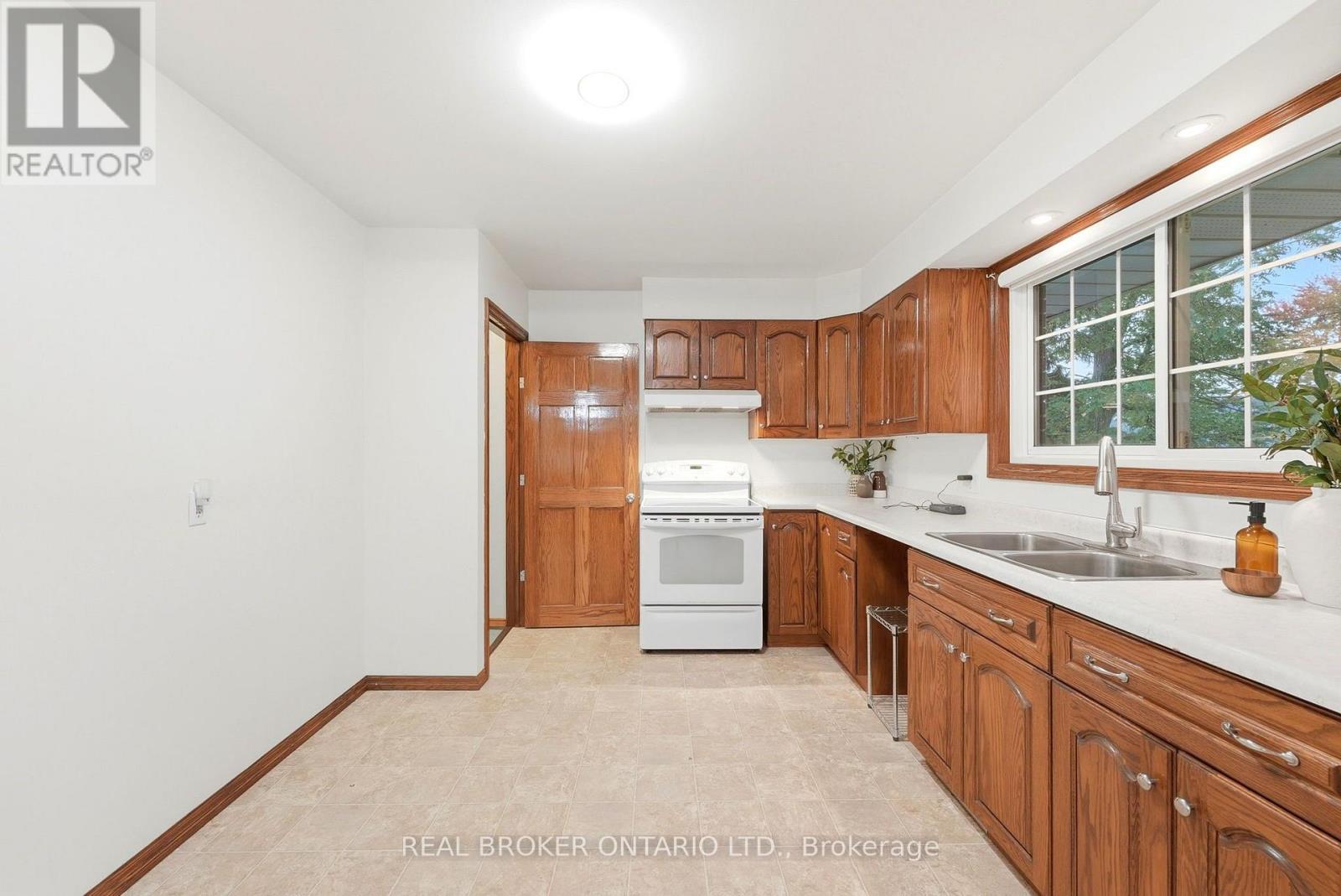 7 EDWARD STREET, Perth East (Milverton) — photo 11