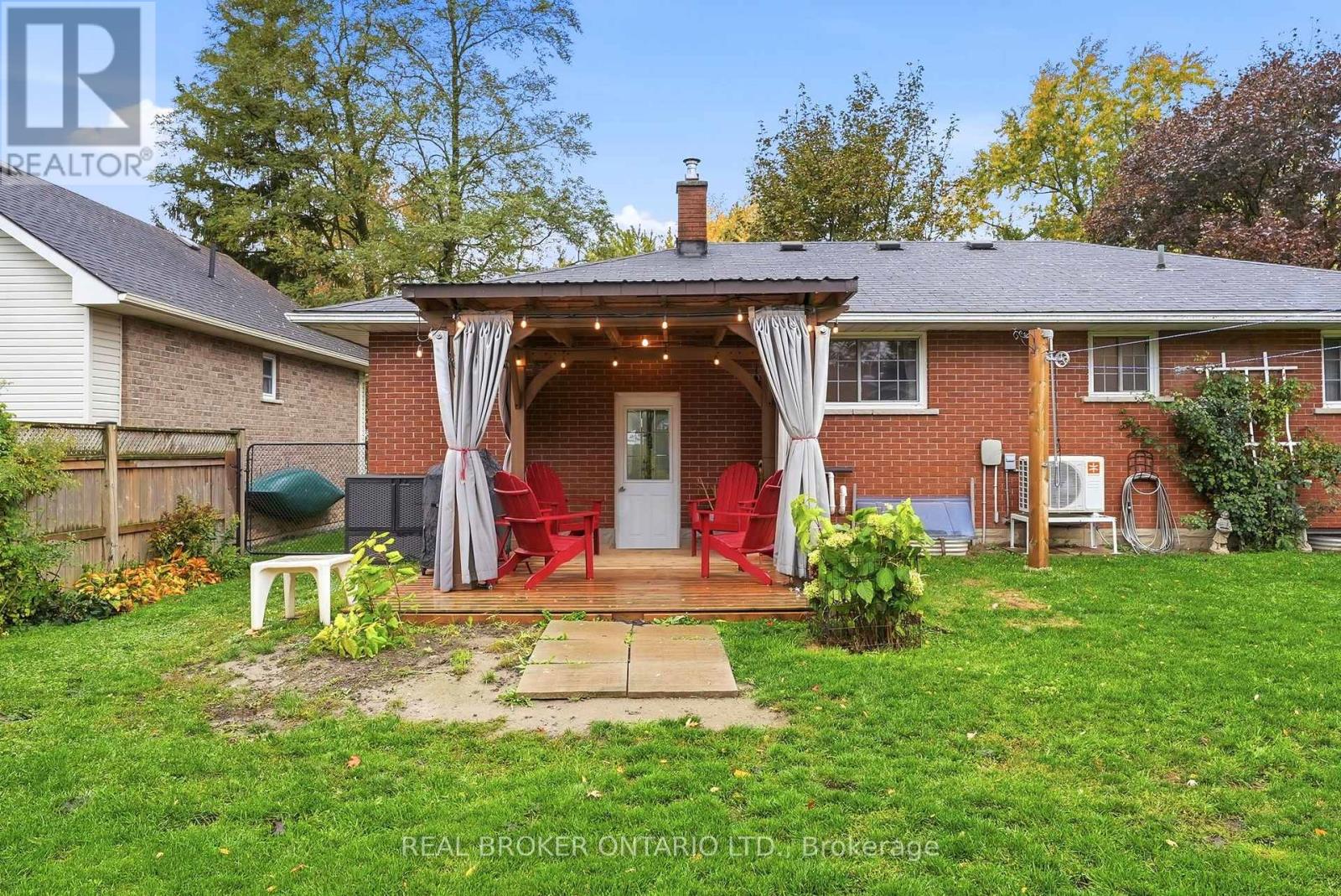 7 Edward Street, Perth East, ON photo 34