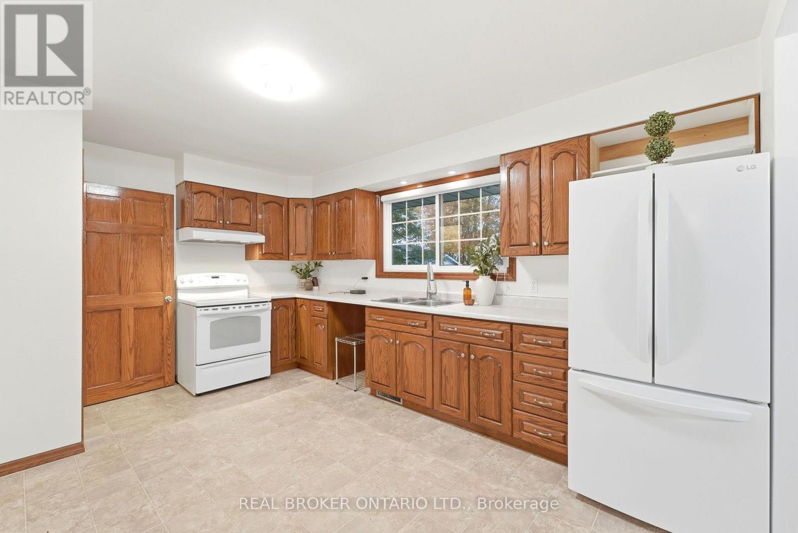 7 EDWARD STREET, Perth East (Milverton) — photo 9