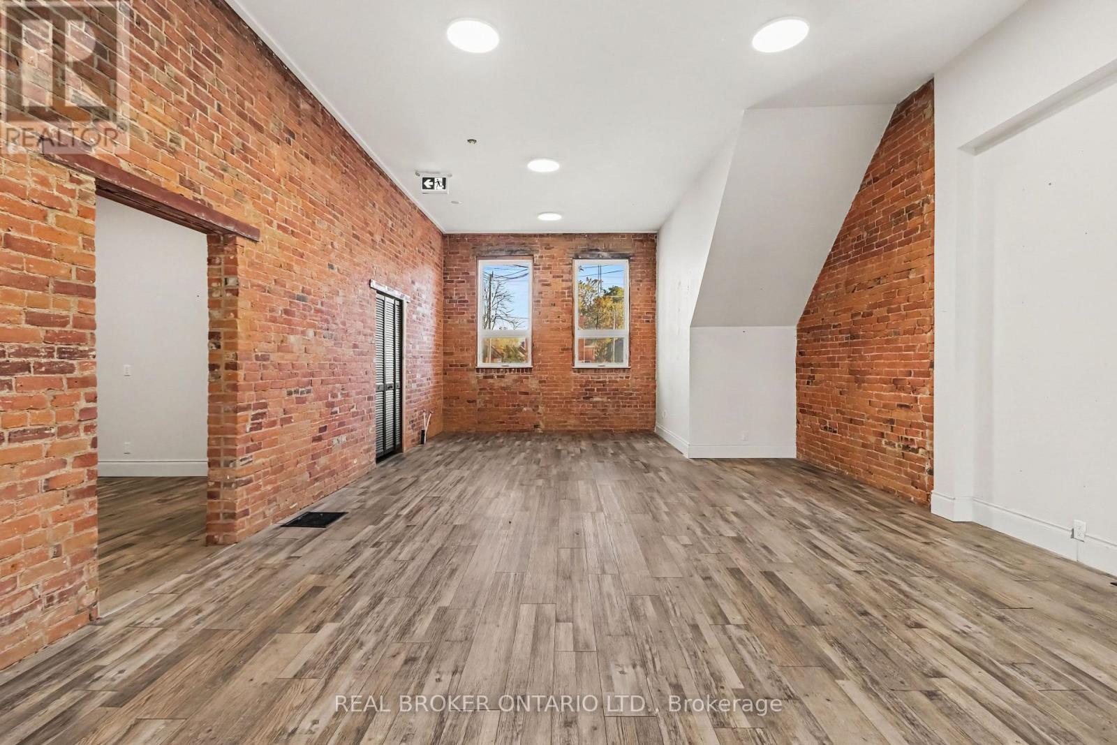 Retail for Rent in Carleton Place – 145 BRIDGE STREET, Carleton Place – MLS# X14029748 - Image 16