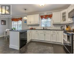 Foyer - 39 Homestead Drive, Valley, NS B6L3S1 Photo 11