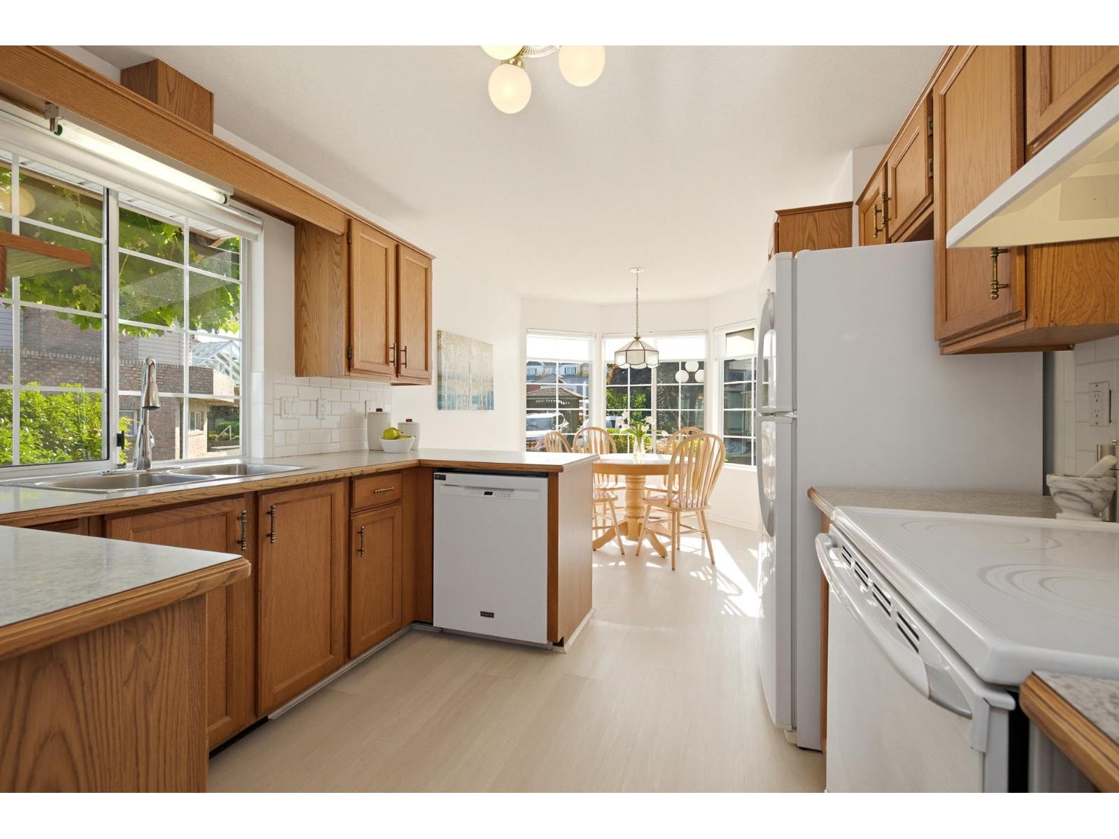 Photo of 38 32659 GEORGE FERGUSON WAY 5