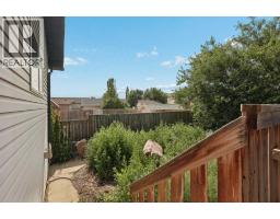 84 Aberdeen Road W, Lethbridge, AB T1J4Z2 Photo 31