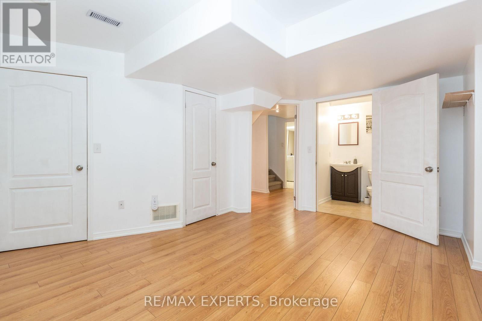 75 Prince William Way — photo 32