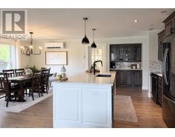1 Warren Drive thumbnail 8