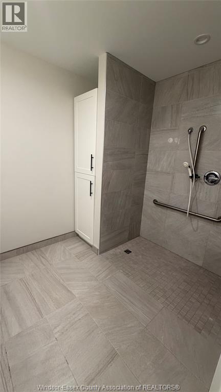 6550 Wyandotte Street — photo 15