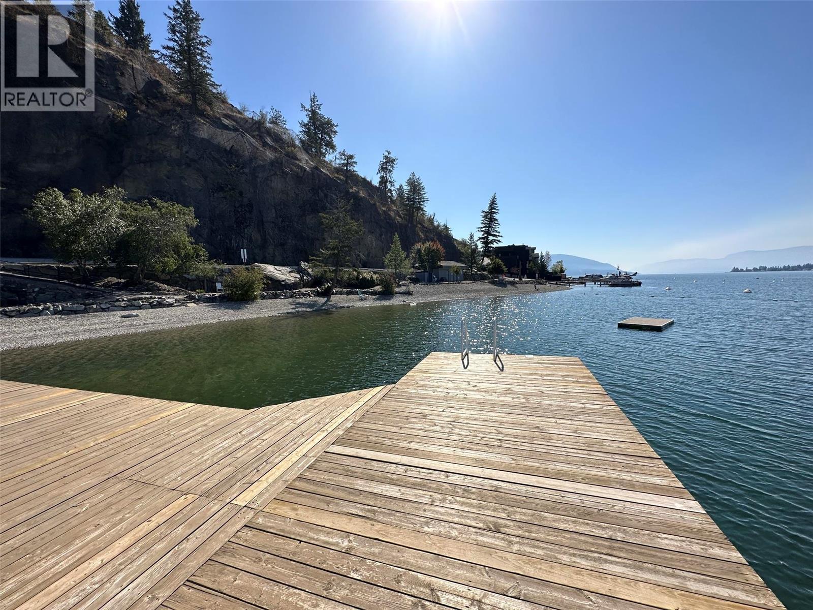 Photo 63 of 99