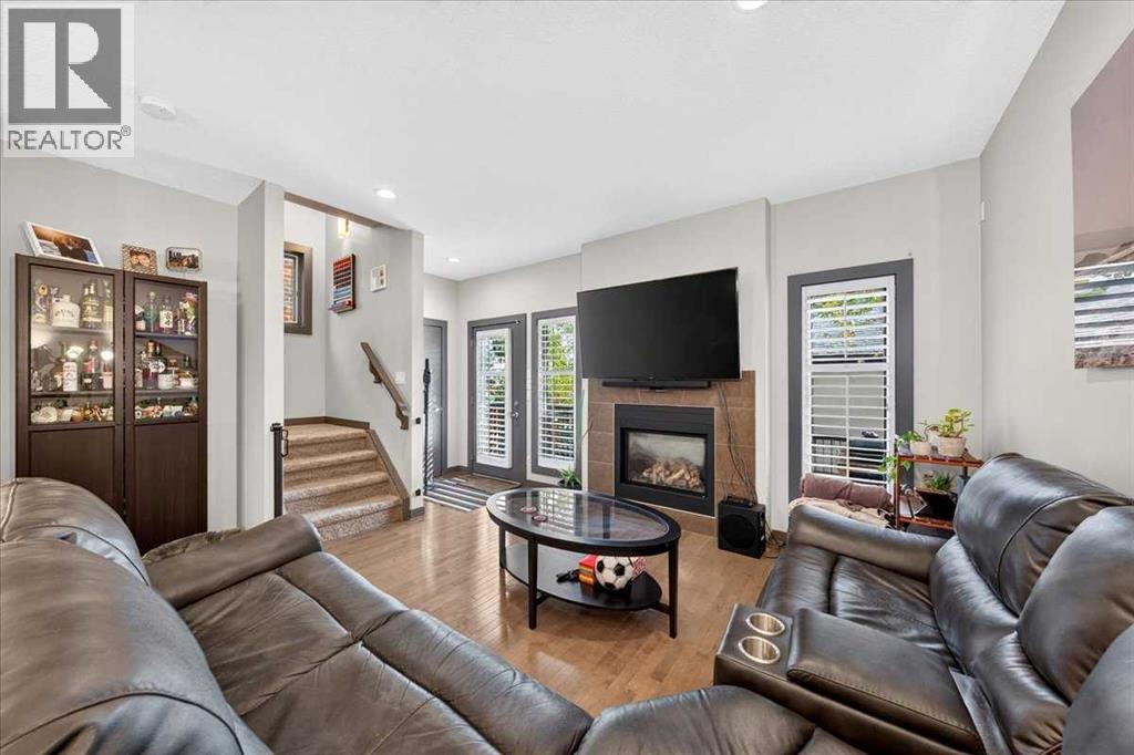 1922 29 Street SW - photo 16