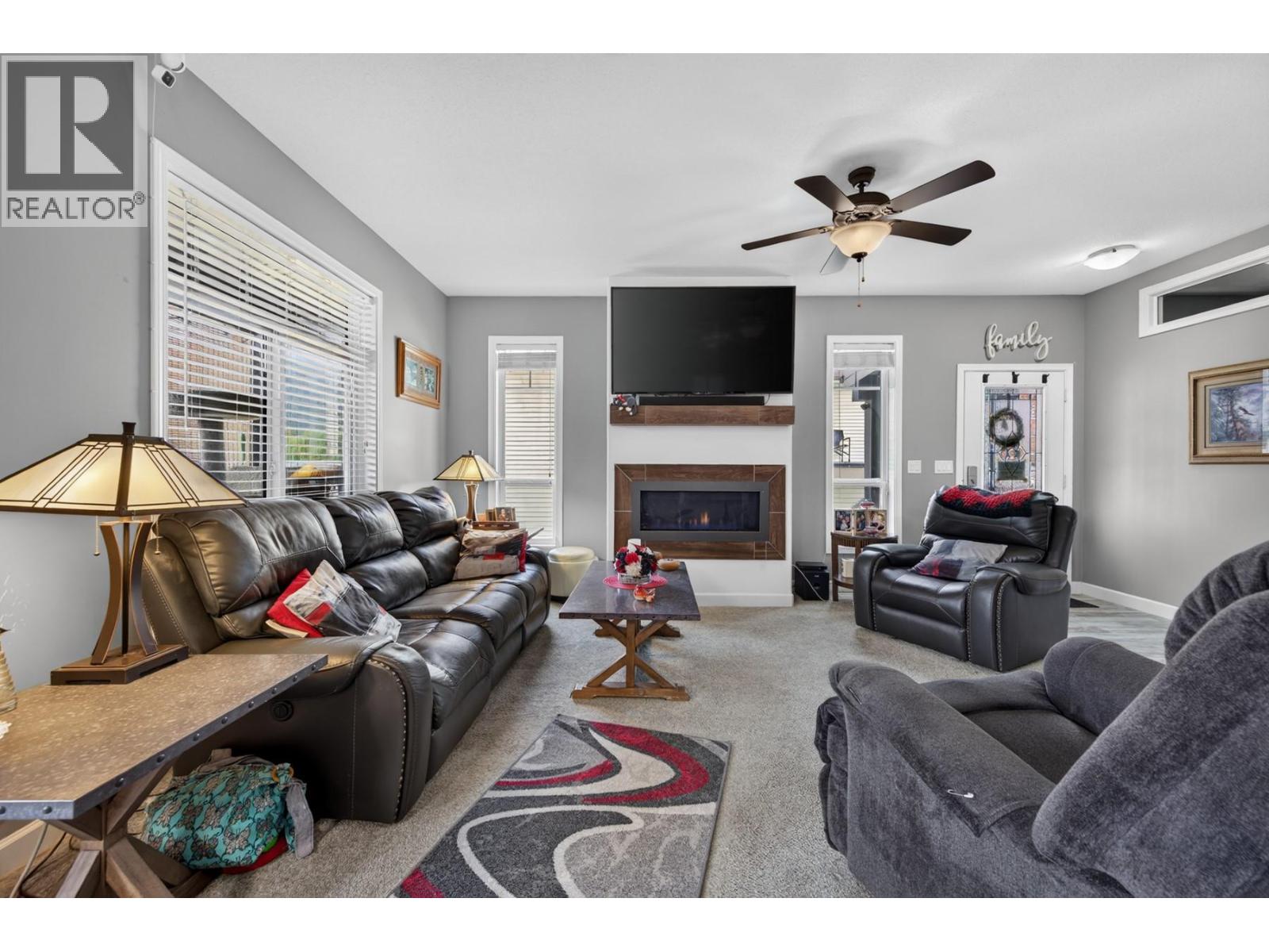 1410 Walnut Avenue - 12