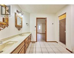 7 Suncastle Crescent Se, Calgary, AB T2X2W9 Photo 36