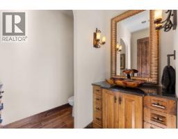 Dining nook - 4303 Takla Road, Kelowna, BC V1W3C4 Photo 31