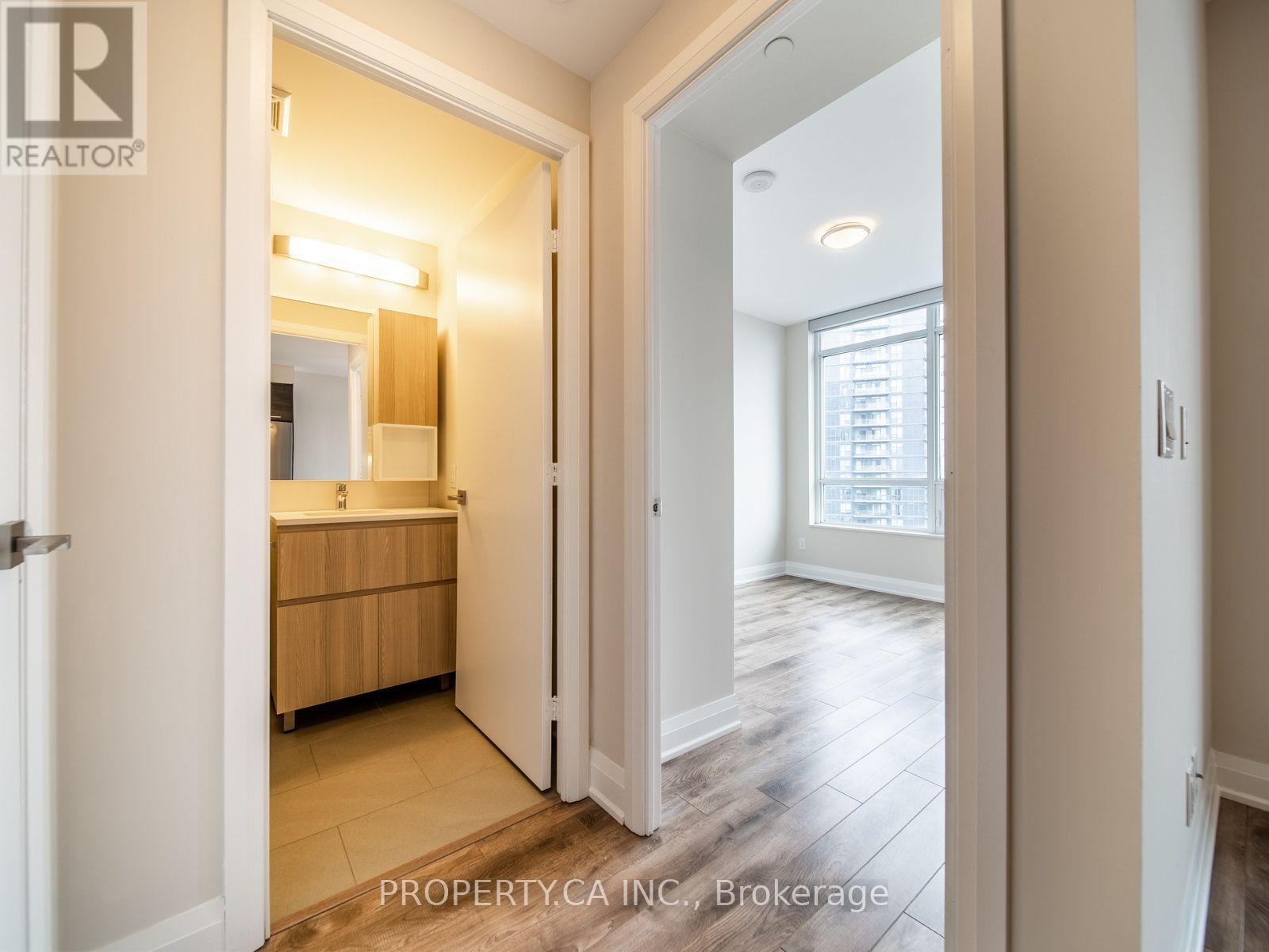 36 Park Lawn Road — photo 29
