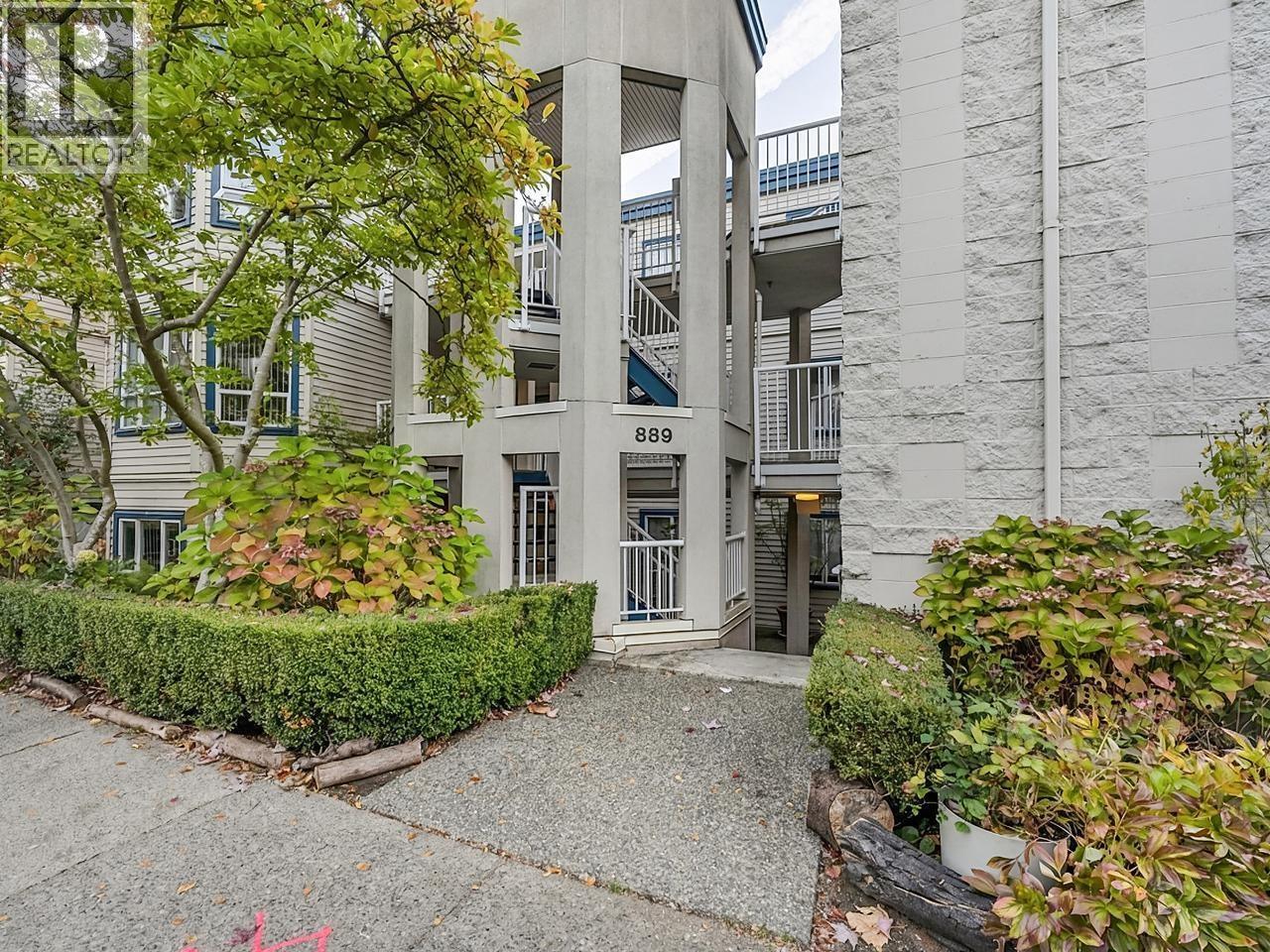 Photo of 210 889 W 7TH AVENUE 33