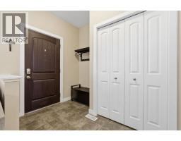 Bedroom - 102 Clydesdale Way, Cochrane, AB T4C0L6 Photo 6