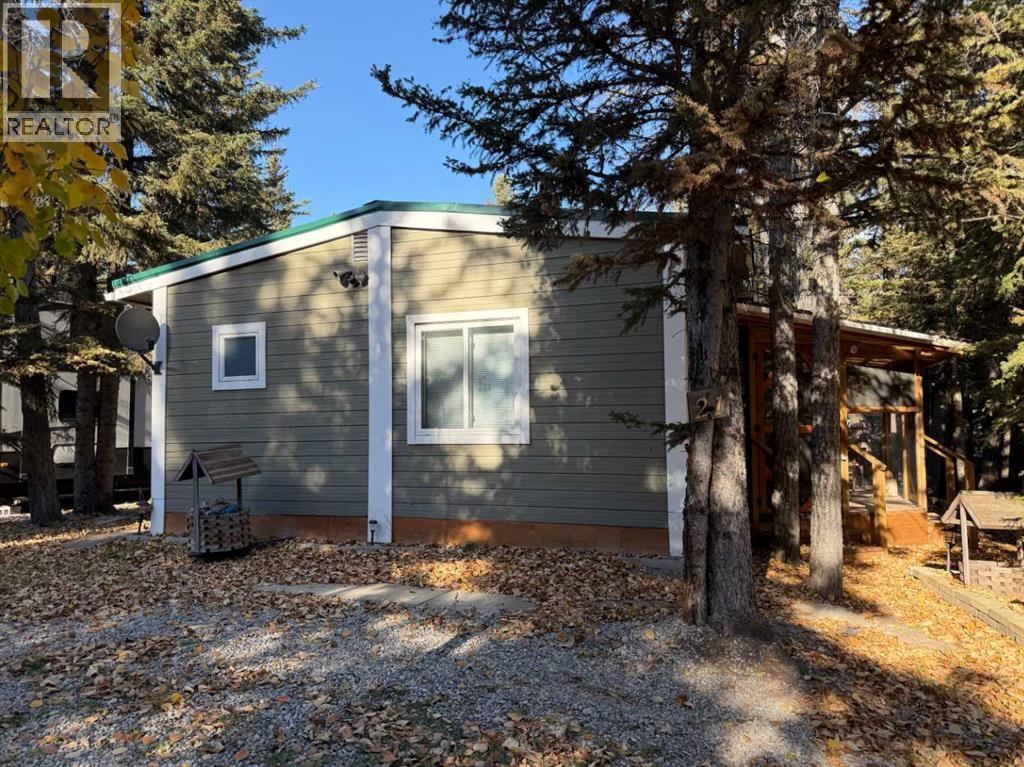 20 & 21, 200 4 Avenue SW - 5