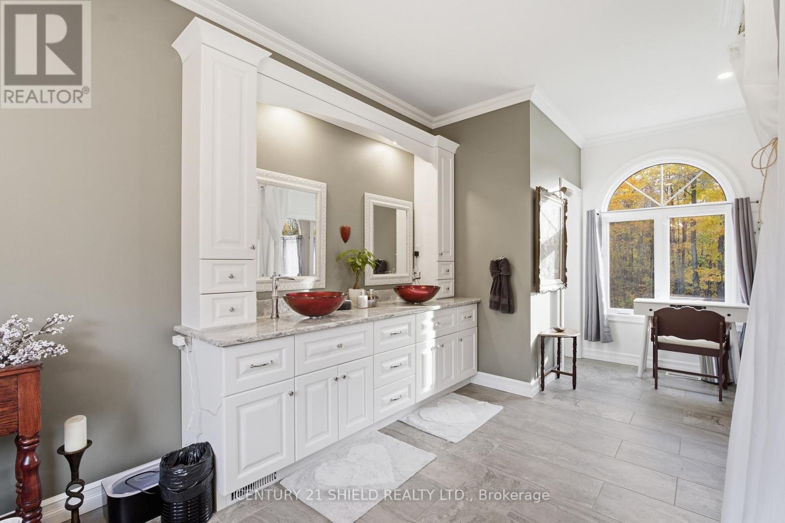 3822 Lakeside Drive — photo 27