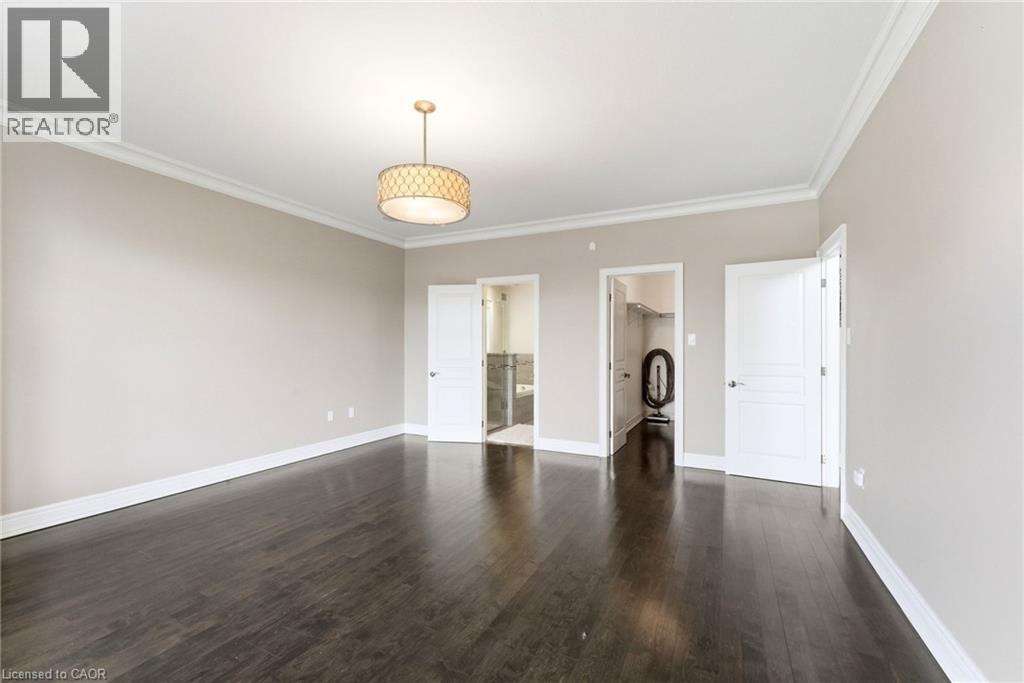85 HILLCROFT Drive - 28