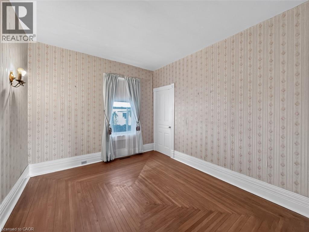 3290 Cockshutt Road — photo 16