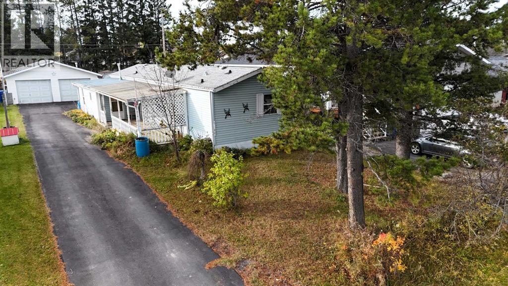 Photo of 7027 Glenwood Drive, Edson