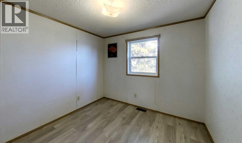 7027 Glenwood Drive, Edson — photo 26