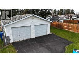 7027 Glenwood Drive, Edson, AB T7E1N1 Photo 9