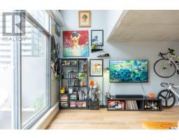702 - 36 Charlotte Street, Toronto, ON M5V3P7 Photo 10