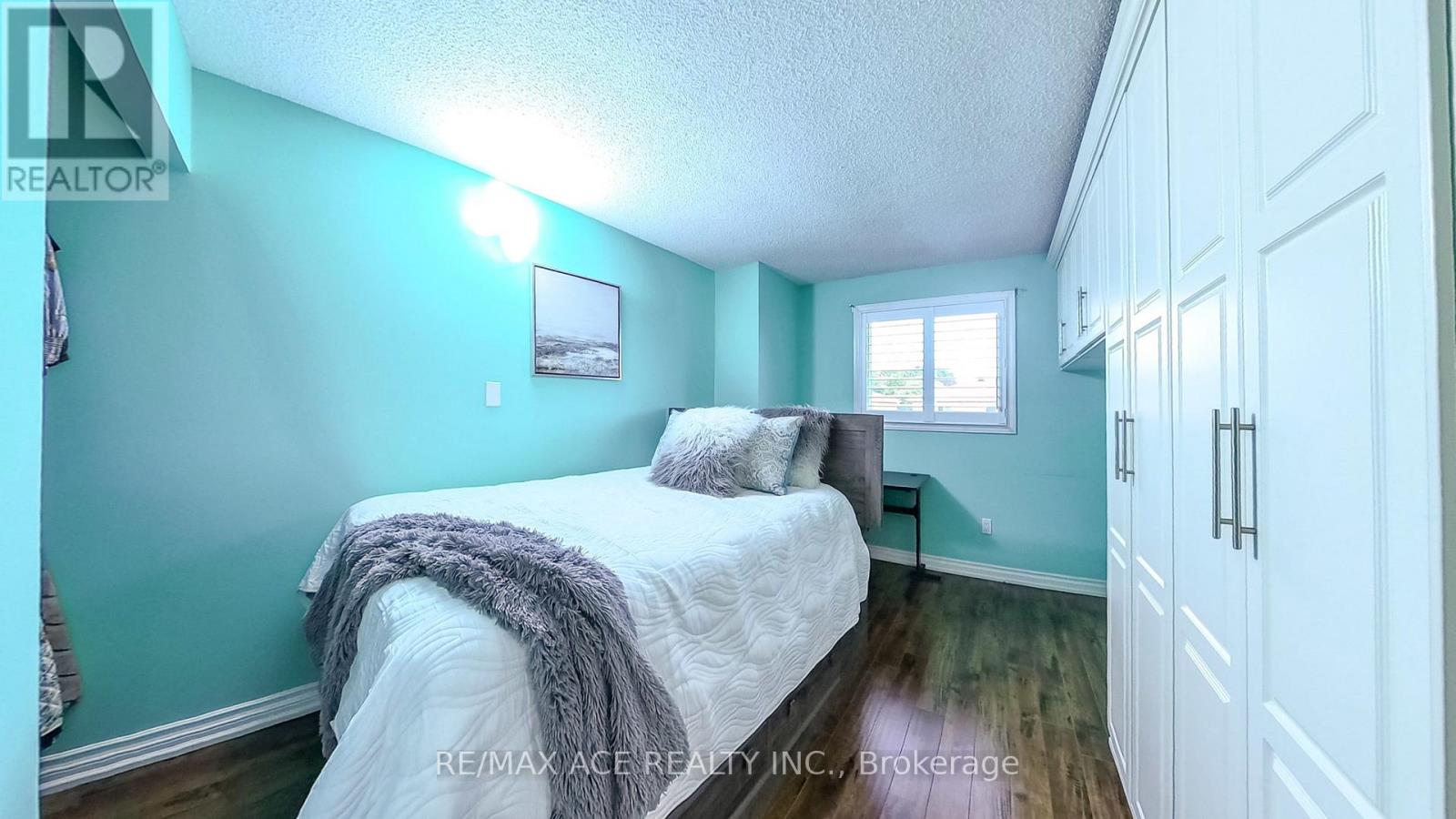 15 Brennan Road, Ajax, ON photo 18