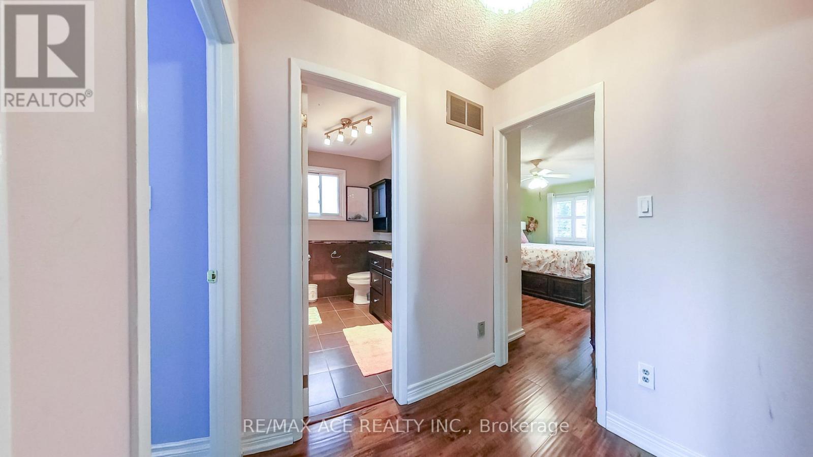 15 BRENNAN ROAD - 20