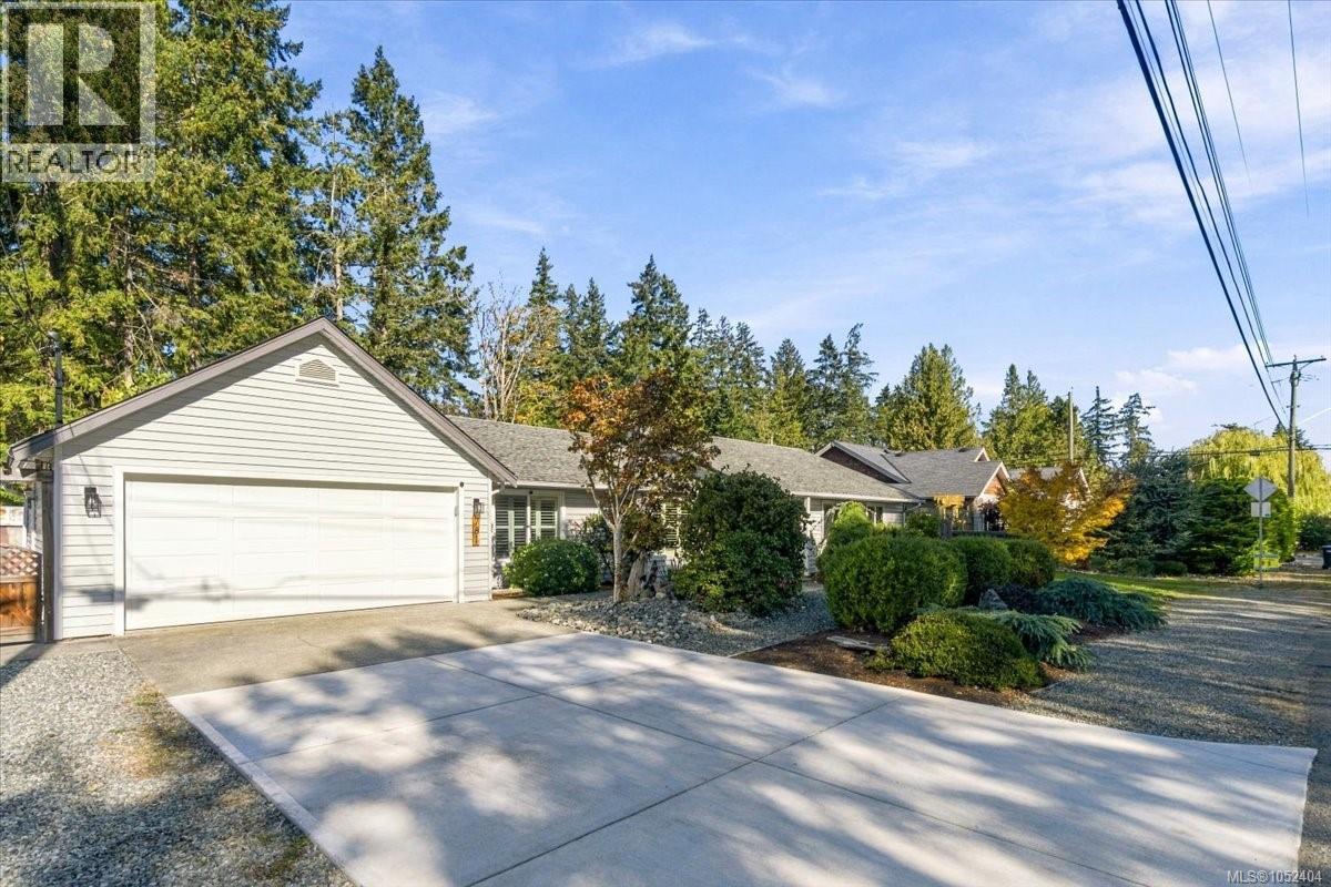 781 Sanderson Rd - 50