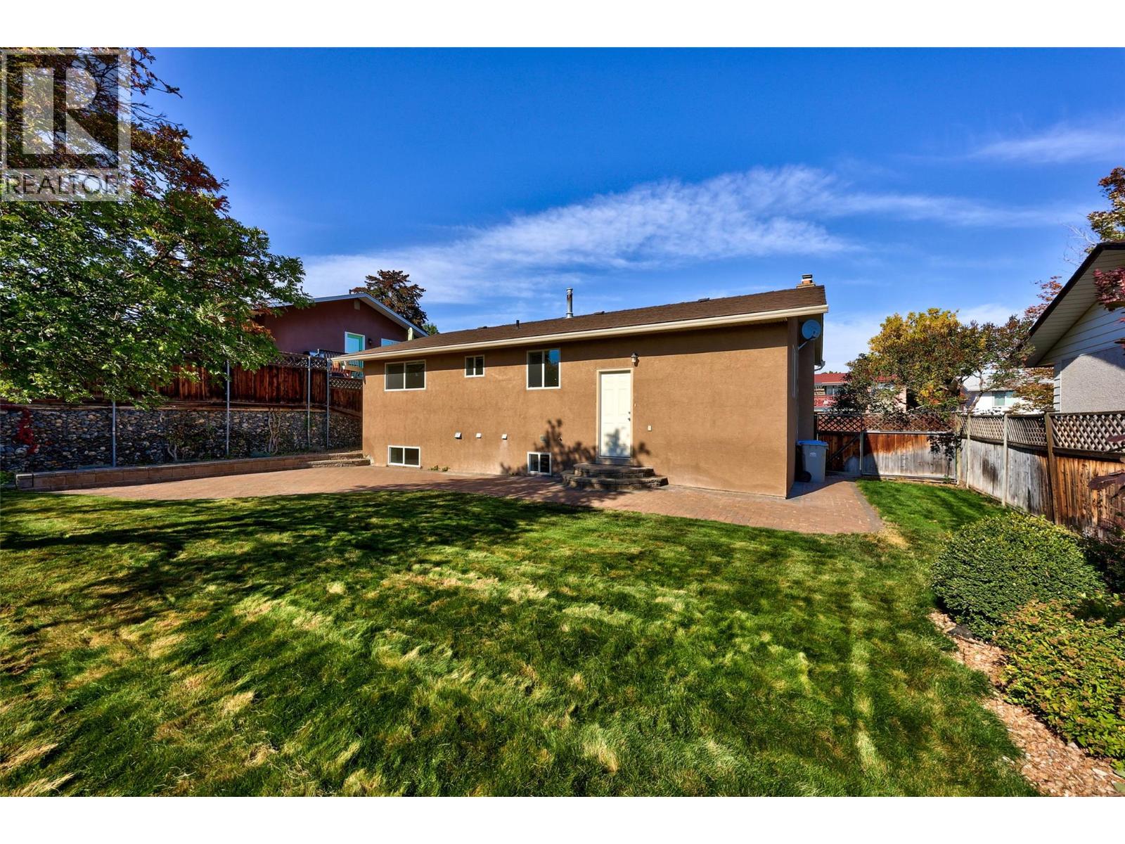 1145 Linthorpe Road, Kamloops - Image 1